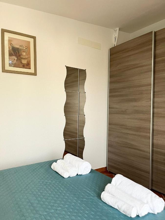 Casa Mare E Sole Iun R2610 Apartment Cala Gonone Exterior photo