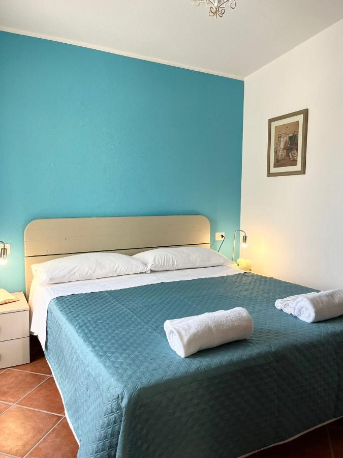 Casa Mare E Sole Iun R2610 Apartment Cala Gonone Exterior photo