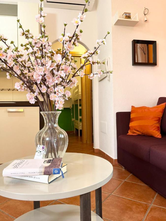Casa Mare E Sole Iun R2610 Apartment Cala Gonone Exterior photo