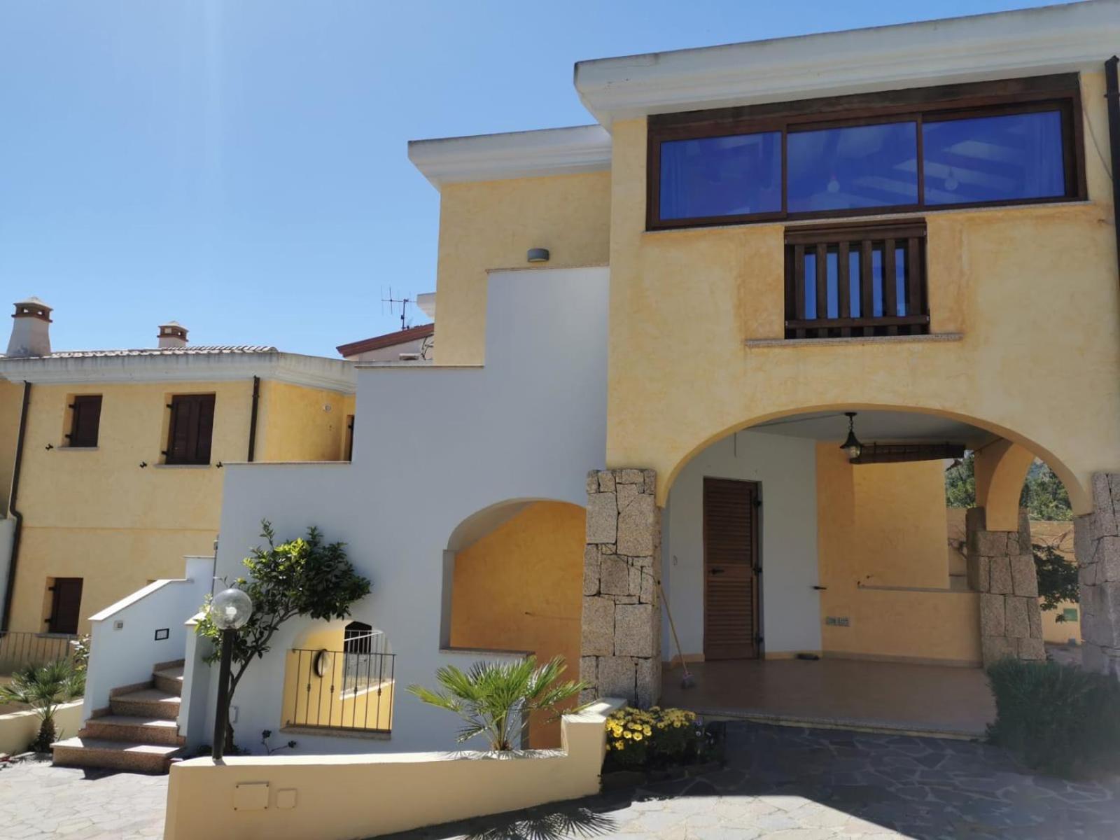 Casa Mare E Sole Iun R2610 Apartment Cala Gonone Exterior photo