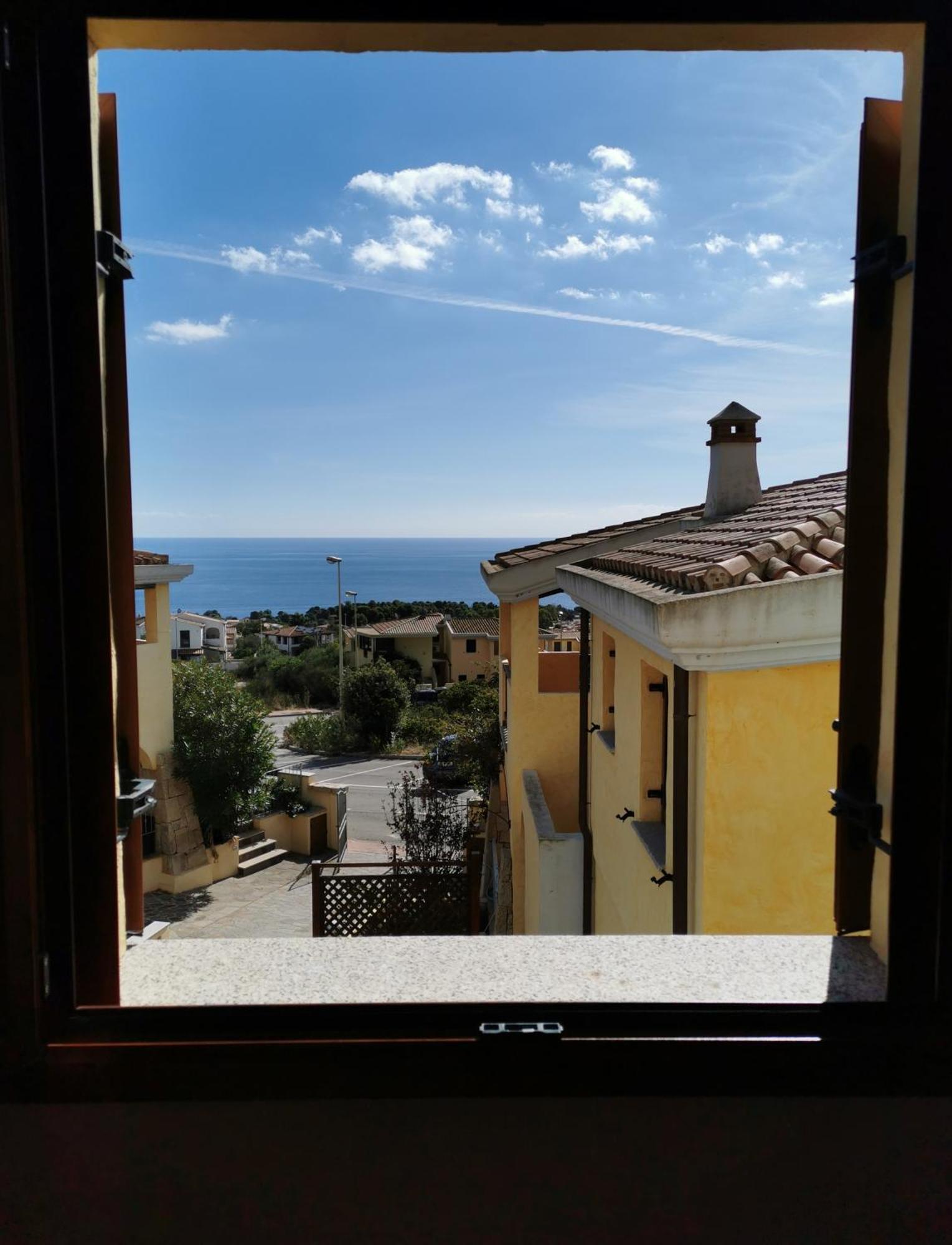 Casa Mare E Sole Iun R2610 Apartment Cala Gonone Exterior photo